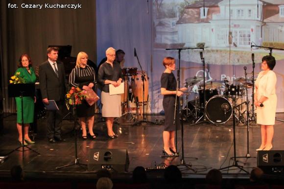 70 lat grają i śpiewają dla nas. Dziękujemy