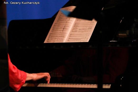 70 lat grają i śpiewają dla nas. Dziękujemy