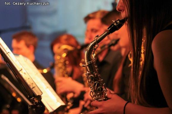 70 lat grają i śpiewają dla nas. Dziękujemy