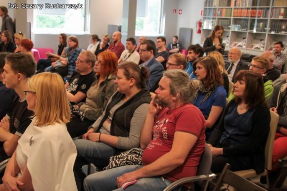 Fantastyczna para i tworzenie skomplikowanych światów