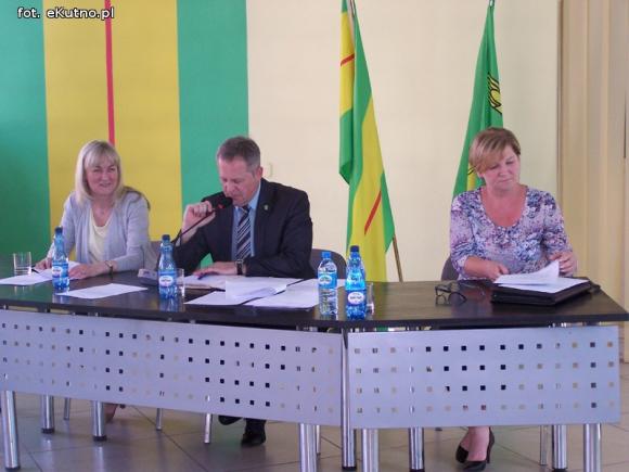 One dwie, on jeden. Karniszewski w zarządzie powiatu