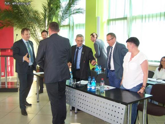 One dwie, on jeden. Karniszewski w zarządzie powiatu