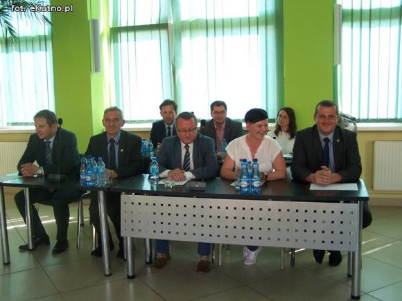 One dwie, on jeden. Karniszewski w zarządzie powiatu