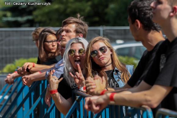 Było gorąco na niebie i rockowej ziemi. Rock&Rose Fest Kutno za nami