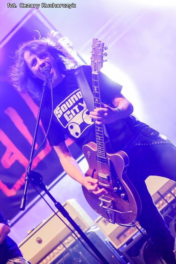 Było gorąco na niebie i rockowej ziemi. Rock&Rose Fest Kutno za nami