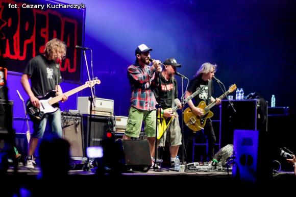 Było gorąco na niebie i rockowej ziemi. Rock&Rose Fest Kutno za nami