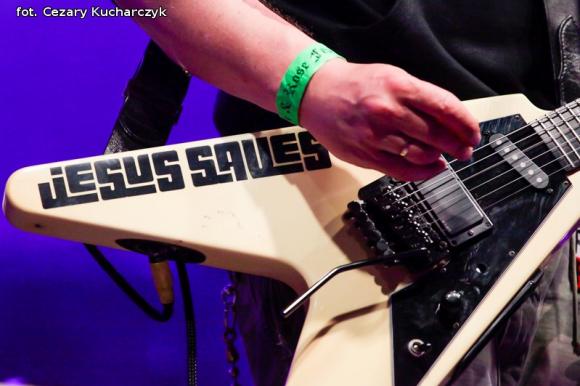 Było gorąco na niebie i rockowej ziemi. Rock&Rose Fest Kutno za nami