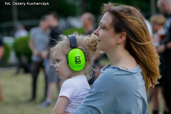 Było gorąco na niebie i rockowej ziemi. Rock&Rose Fest Kutno za nami