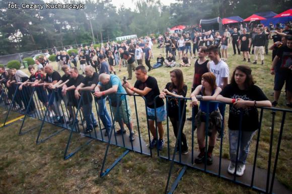 Było gorąco na niebie i rockowej ziemi. Rock&Rose Fest Kutno za nami