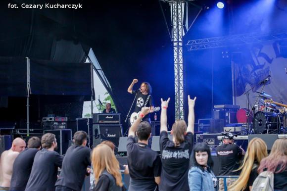 Było gorąco na niebie i rockowej ziemi. Rock&Rose Fest Kutno za nami