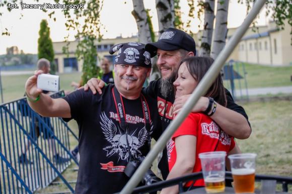 Było gorąco na niebie i rockowej ziemi. Rock&Rose Fest Kutno za nami