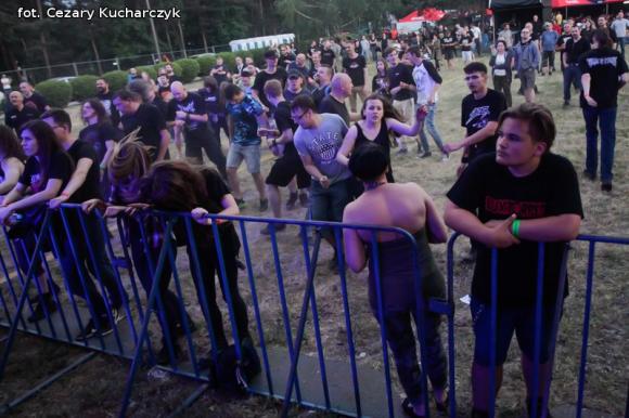 Było gorąco na niebie i rockowej ziemi. Rock&Rose Fest Kutno za nami