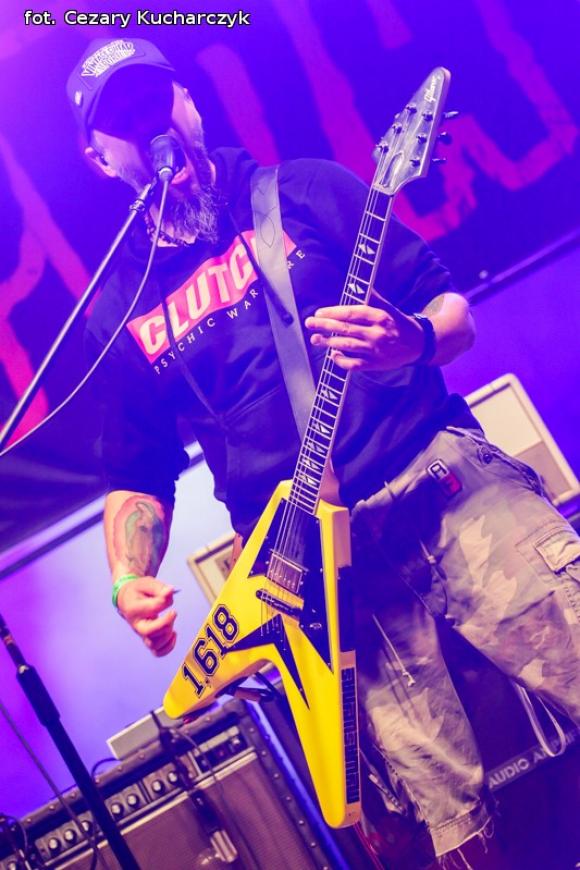 Było gorąco na niebie i rockowej ziemi. Rock&Rose Fest Kutno za nami