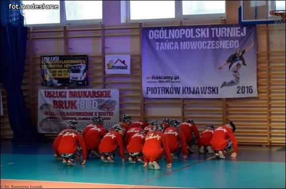 Tancerze STREET DANCE STUDIO Joanny Zielińskiej podbili Piotrków Kujawski