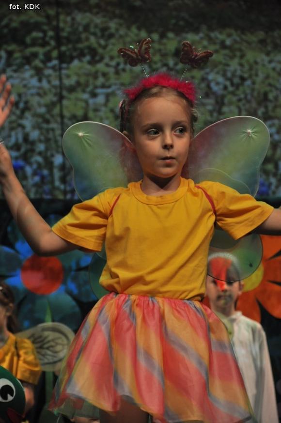 Przedszkolaki na scenie. Pierwszy dzień Łapy