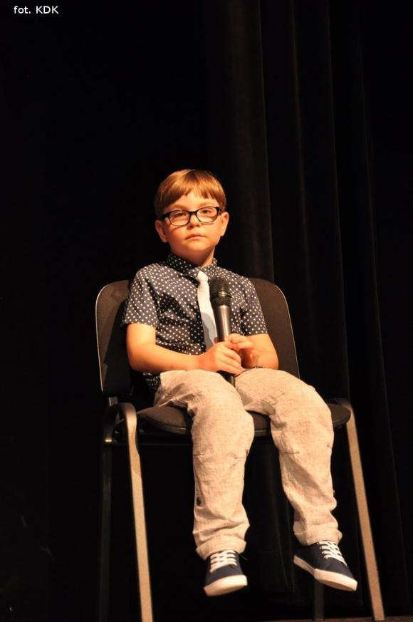 Przedszkolaki na scenie. Pierwszy dzień Łapy