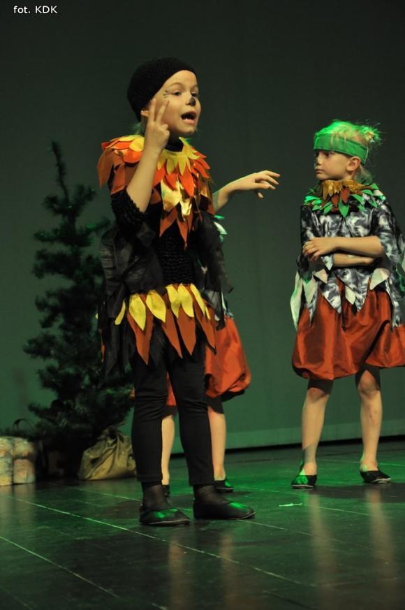 Przedszkolaki na scenie. Pierwszy dzień Łapy