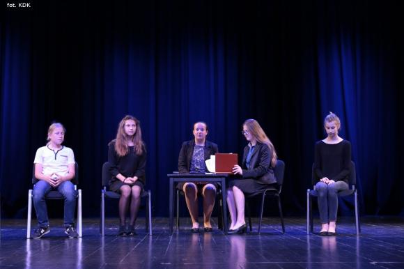 Ostatni dzień przeglądu teatralnego w domu kultury