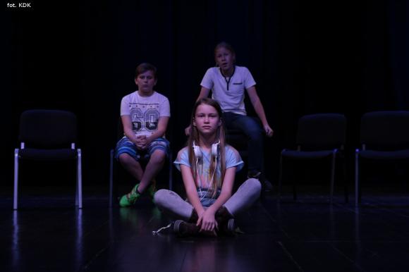 Ostatni dzień przeglądu teatralnego w domu kultury