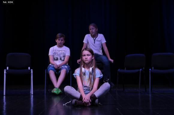 Ostatni dzień przeglądu teatralnego w domu kultury