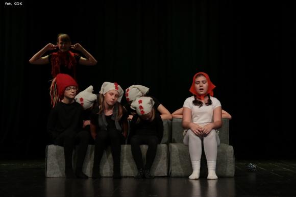 Ostatni dzień przeglądu teatralnego w domu kultury