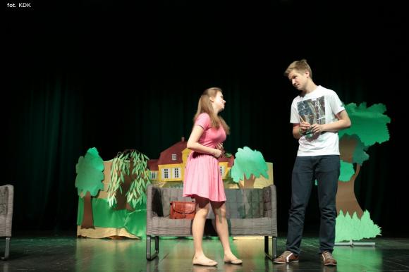 Ostatni dzień przeglądu teatralnego w domu kultury