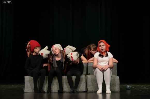 Ostatni dzień przeglądu teatralnego w domu kultury