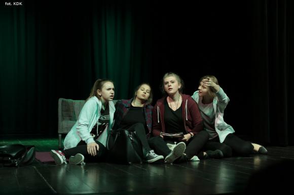 Ostatni dzień przeglądu teatralnego w domu kultury