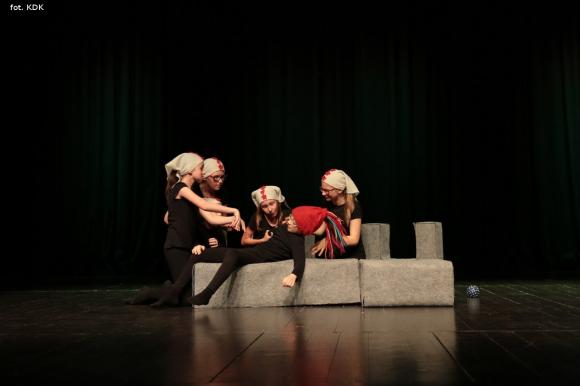 Ostatni dzień przeglądu teatralnego w domu kultury