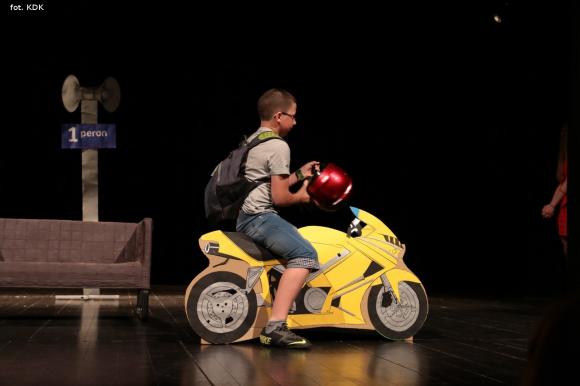 Ostatni dzień przeglądu teatralnego w domu kultury