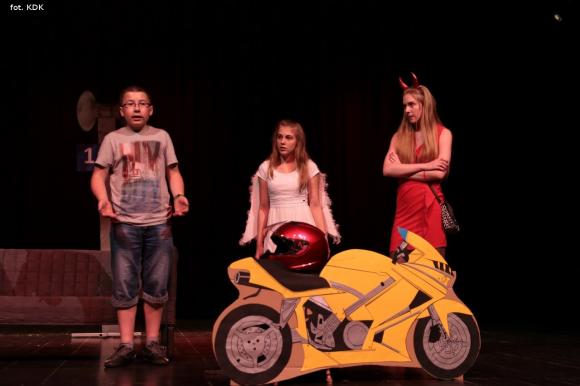 Ostatni dzień przeglądu teatralnego w domu kultury