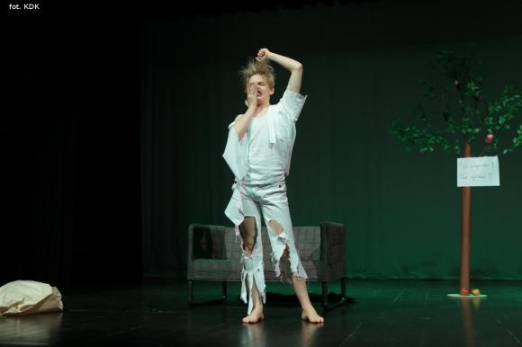 Ostatni dzień przeglądu teatralnego w domu kultury