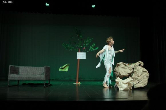 Ostatni dzień przeglądu teatralnego w domu kultury