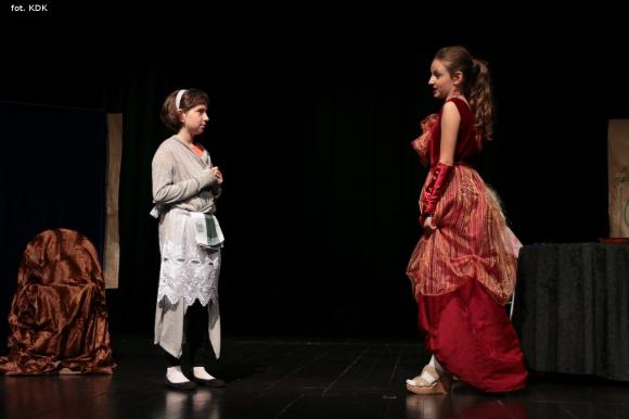 Ostatni dzień przeglądu teatralnego w domu kultury