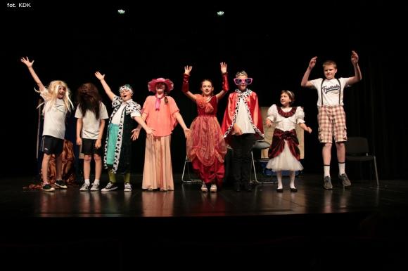 Ostatni dzień przeglądu teatralnego w domu kultury