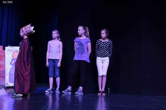 Ostatni dzień przeglądu teatralnego w domu kultury