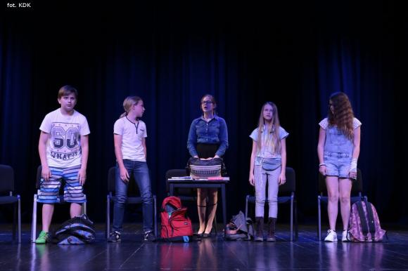 Ostatni dzień przeglądu teatralnego w domu kultury