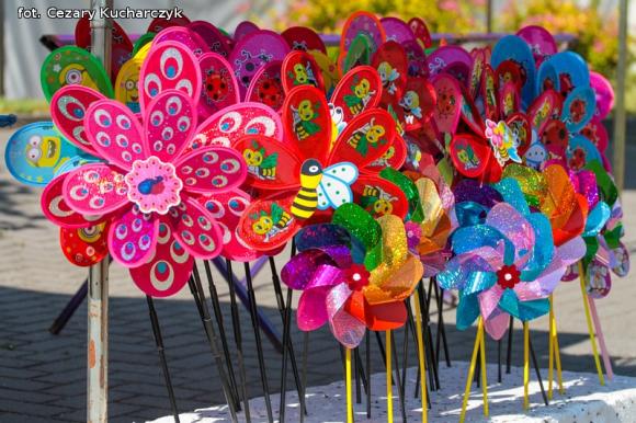 Cezar-Foto: Rodzinny Zawrót Głowy na Dzień Dziecka w Kutnie