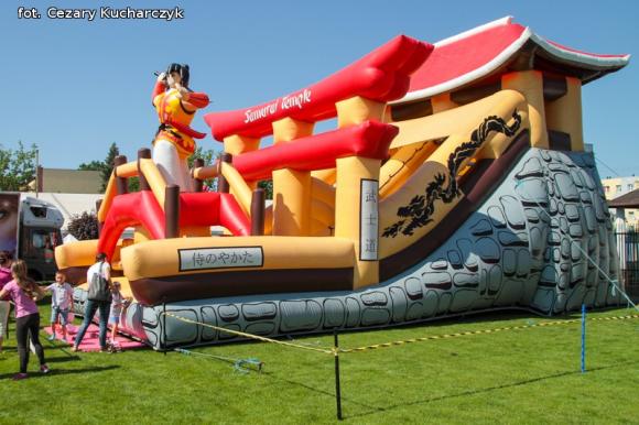 Cezar-Foto: Rodzinny Zawrót Głowy na Dzień Dziecka w Kutnie