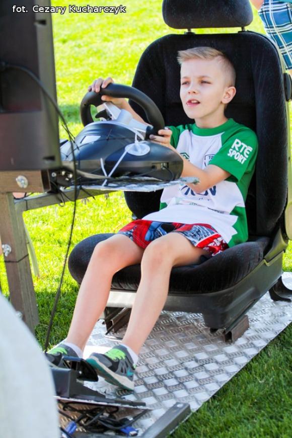 Cezar-Foto: Rodzinny Zawrót Głowy na Dzień Dziecka w Kutnie