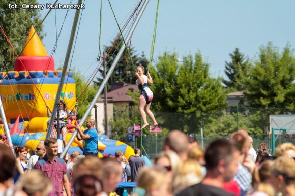 Cezar-Foto: Rodzinny Zawrót Głowy na Dzień Dziecka w Kutnie