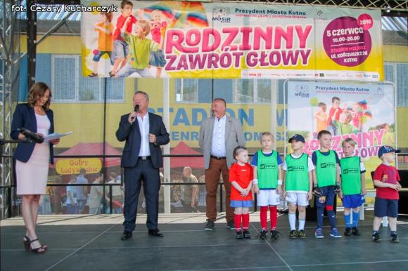 Cezar-Foto: Rodzinny Zawrót Głowy na Dzień Dziecka w Kutnie