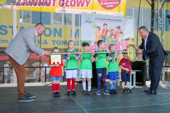 Cezar-Foto: Rodzinny Zawrót Głowy na Dzień Dziecka w Kutnie