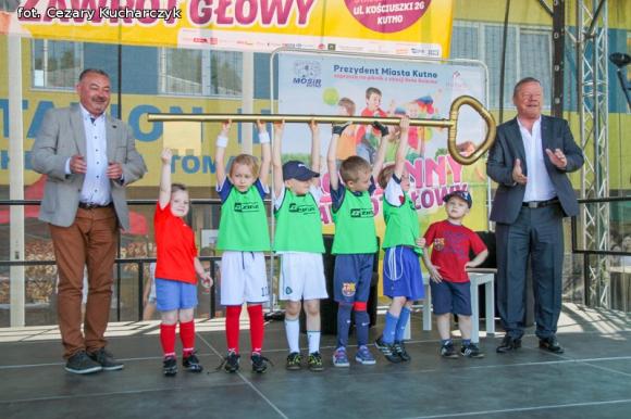 Cezar-Foto: Rodzinny Zawrót Głowy na Dzień Dziecka w Kutnie