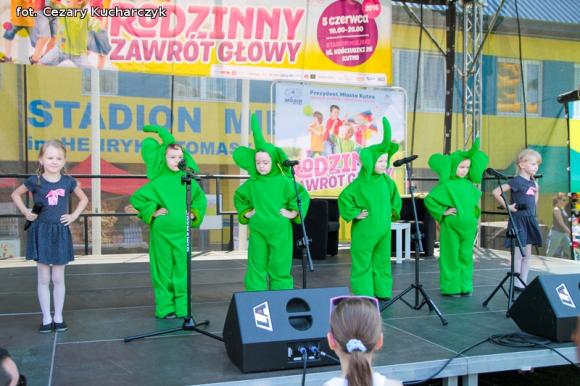 Cezar-Foto: Rodzinny Zawrót Głowy na Dzień Dziecka w Kutnie