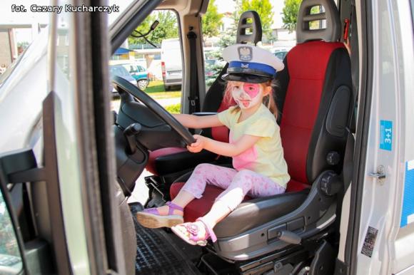 Cezar-Foto: Rodzinny Zawrót Głowy na Dzień Dziecka w Kutnie