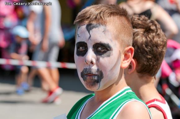 Cezar-Foto: Rodzinny Zawrót Głowy na Dzień Dziecka w Kutnie