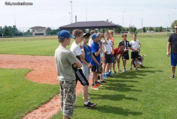 Lokalny program wychowania fizycznego Graj w baseball