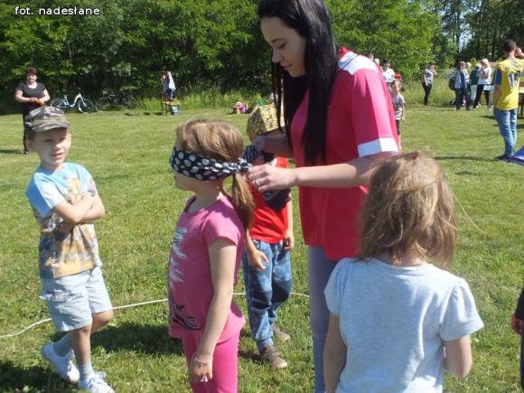 Młody Obywatel na Sportowo w Zespole Szkół nr 4. Gry i Zabawy na Azorach