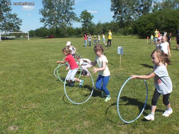 Młody Obywatel na Sportowo w Zespole Szkół nr 4. Gry i Zabawy na Azorach